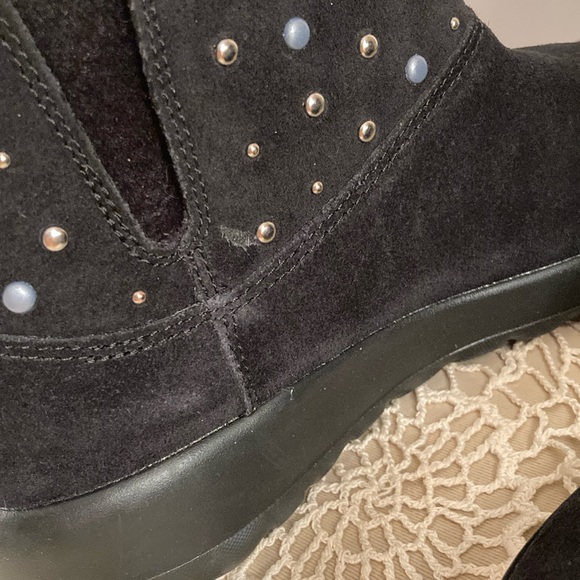 Skechers Studded Black Suede Leather Booties Women’s Size 8.5 NWOT - Picture 16 of 16